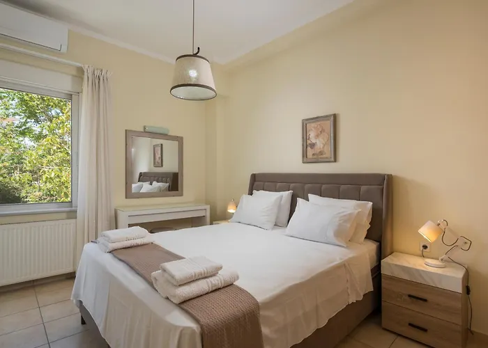 Natalia * Chania (Crete)